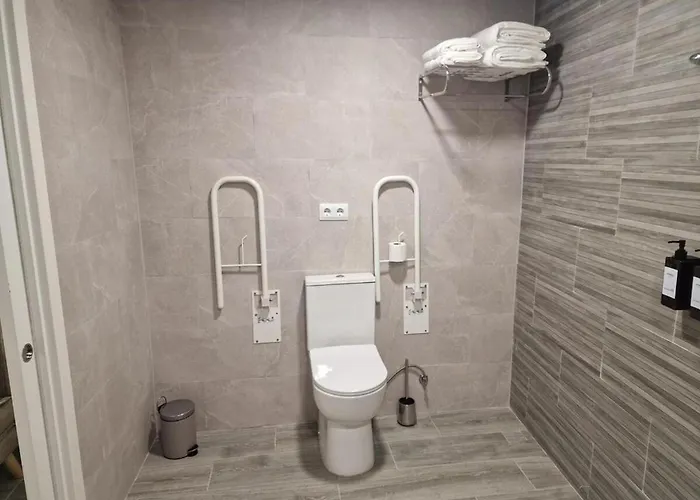 Apartment 1 Con Bano Privado Casa Siglo Xv Termas Romanas