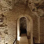 1 Con Bano Privado Casa Siglo Xv Termas Romanas